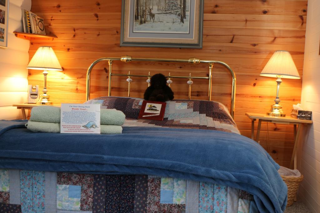 Sunny Rock Bed & Breakfast Minden Dış mekan fotoğraf
